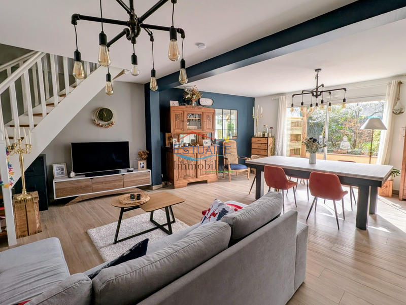 Maison - 117 m² - 5 pièces