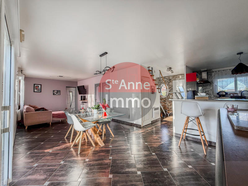 Maison - 125 m² - 5 pièces