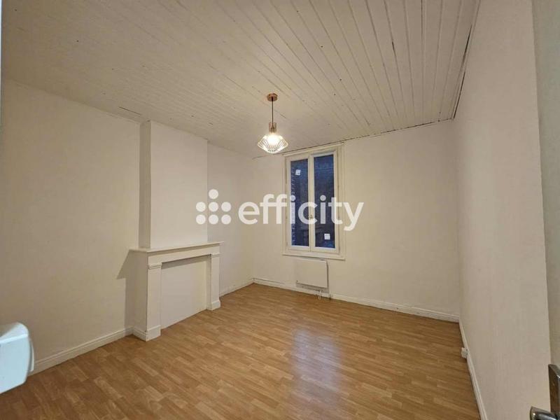 Maison - 85 m² - 6 pièces