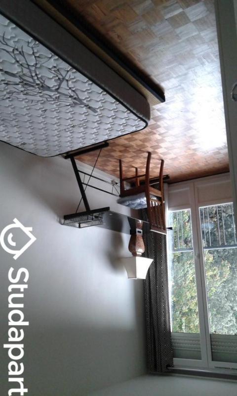 Chambre - 12 m² - 1 pièce