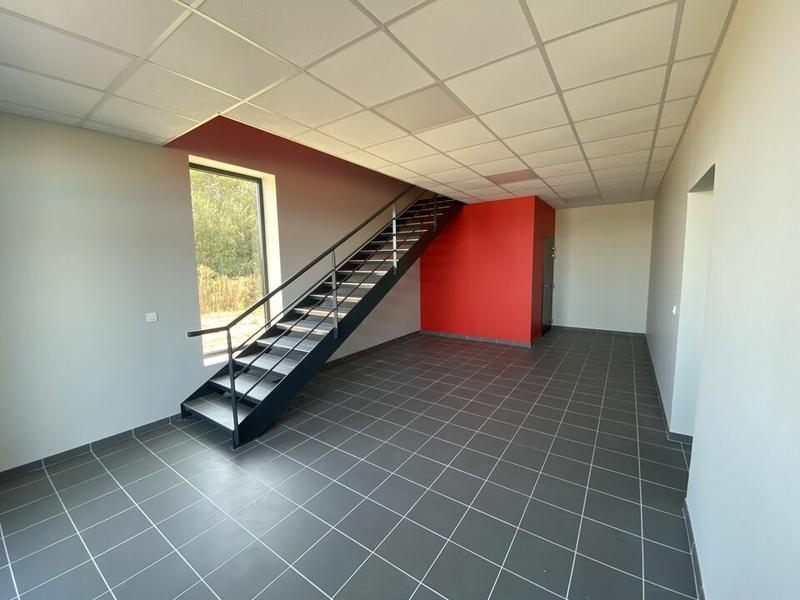 Local d'activité / Entrepôt - 578 m²