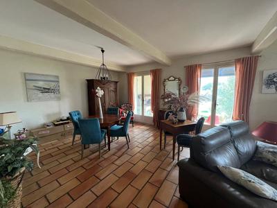 Villa - 214 m² - 7 pièces