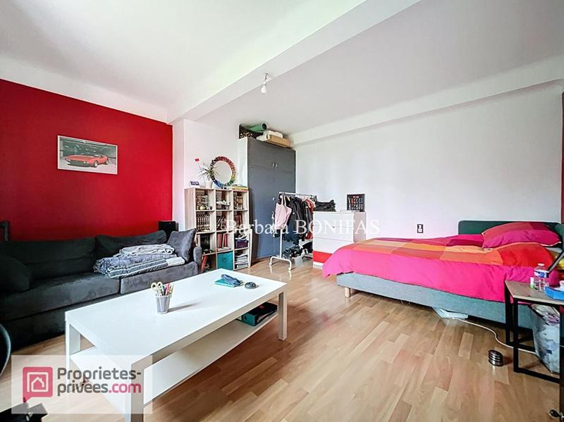 Maison - 200 m² - 8 pièces