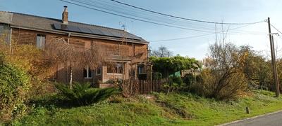 Maison - 300 m² - 8 pièces