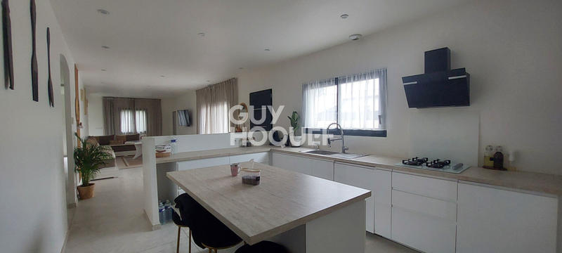 Maison - 135 m² - 6 pièces