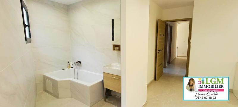 Maison - 125 m² - 4 pièces