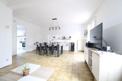 Maison - 113 m² - 5 pièces