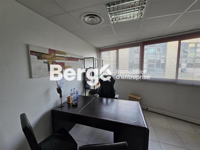 Bureau - 155 m²