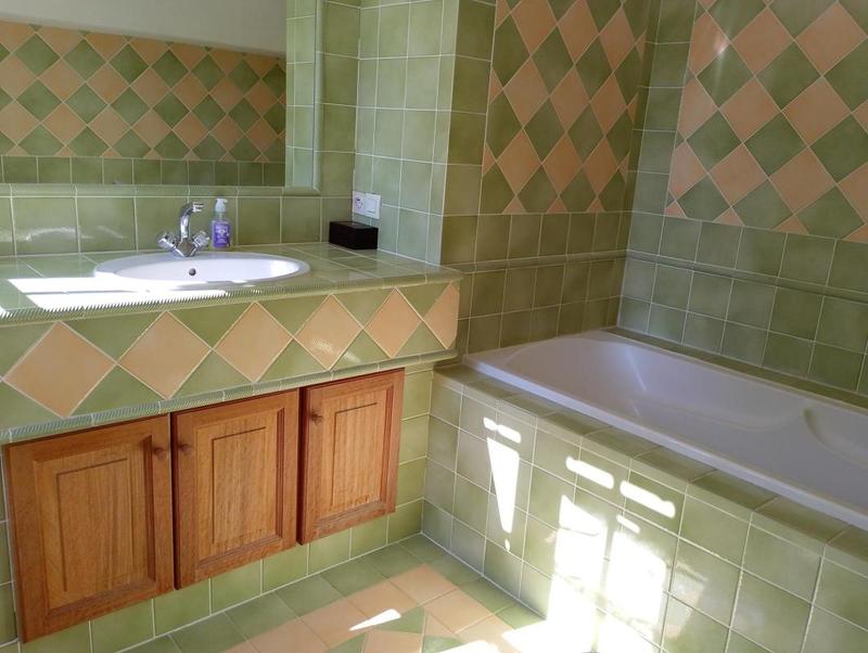 Propriété - 180 m² - 7 pièces