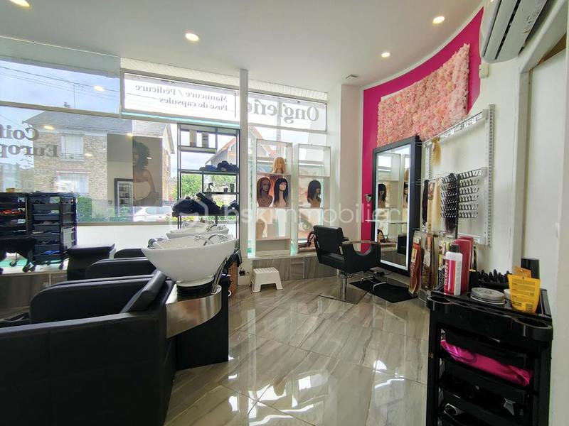 Beauté / Bien-être - 70 m²