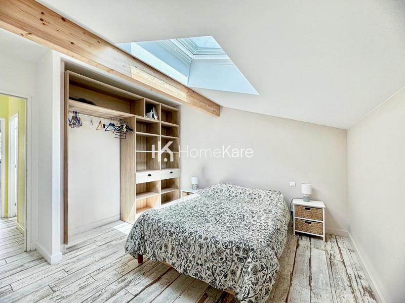 Villa - 162 m² - 6 pièces