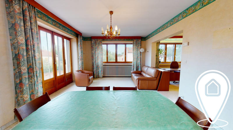 Maison - 166 m² - 7 pièces