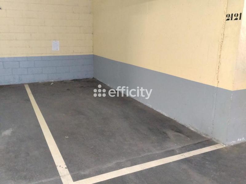 Parking - 11 m²