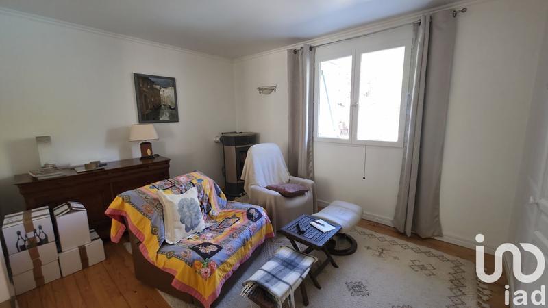 Maison - 225 m² - 7 pièces