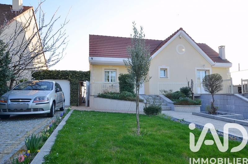 Maison - 100 m² - 5 pièces