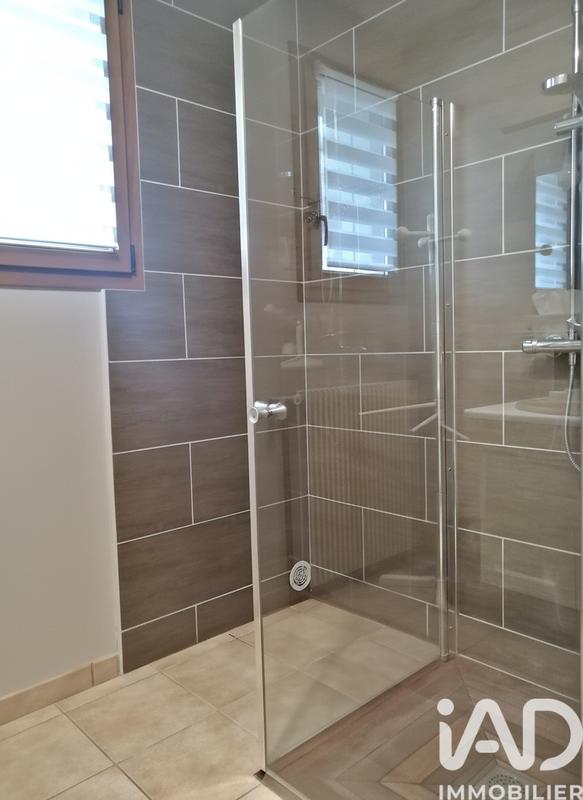 Maison - 148 m² - 8 pièces