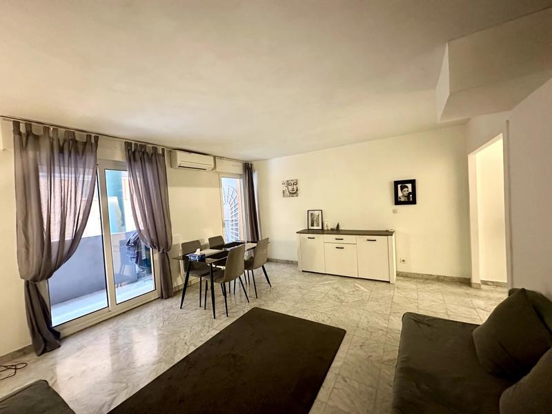 Appartement - 52 m² - 2 pièces