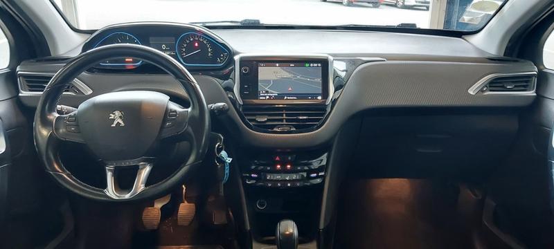 Peugeot 2008 1.6 BlueHDi 100 Allure