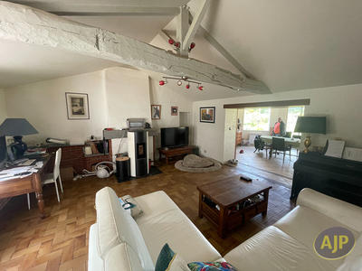 Maison - 156 m² - 7 pièces