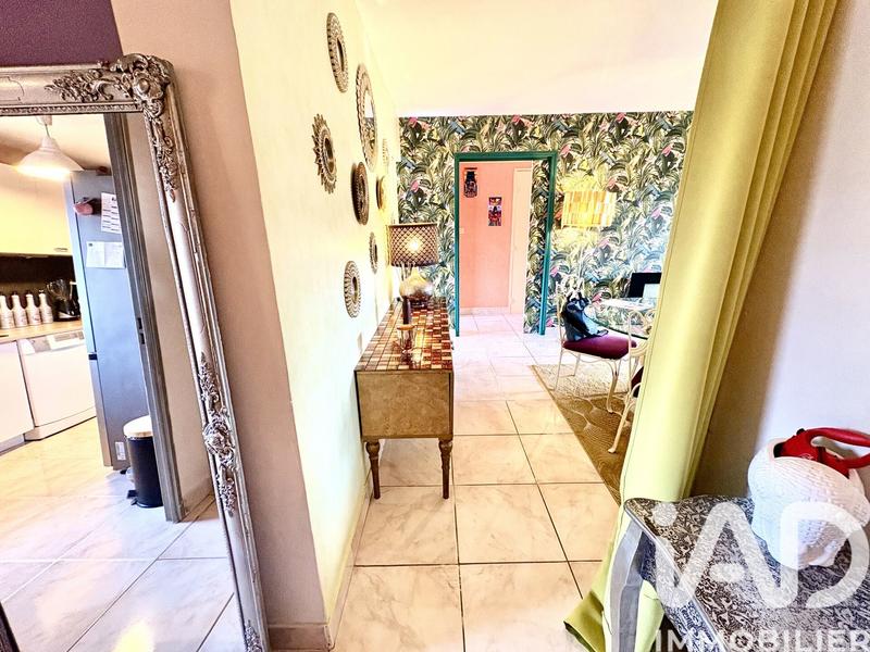 Appartement - 75 m² - 4 pièces