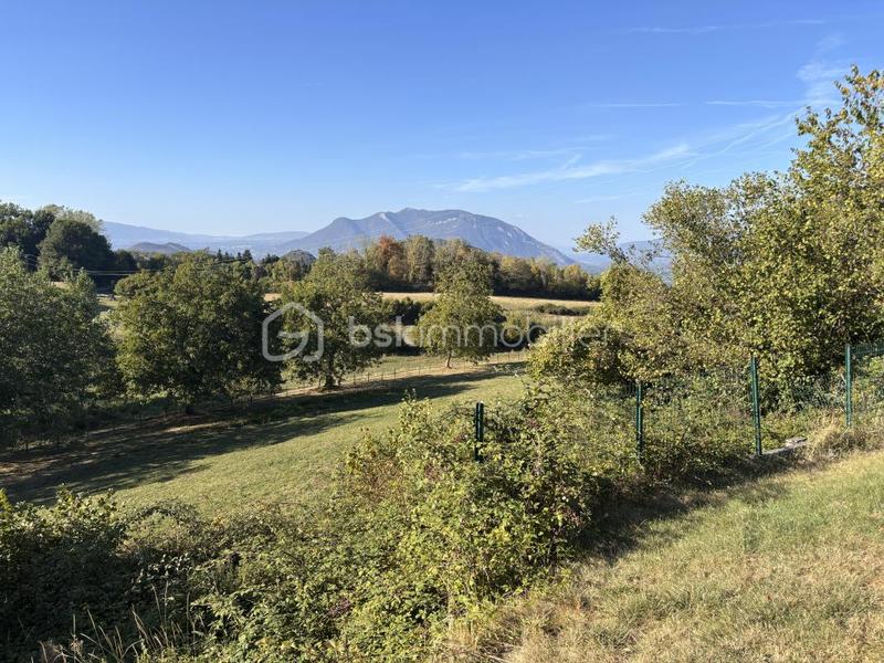 Maison traditionnelle - 140 m² - 6 pièces