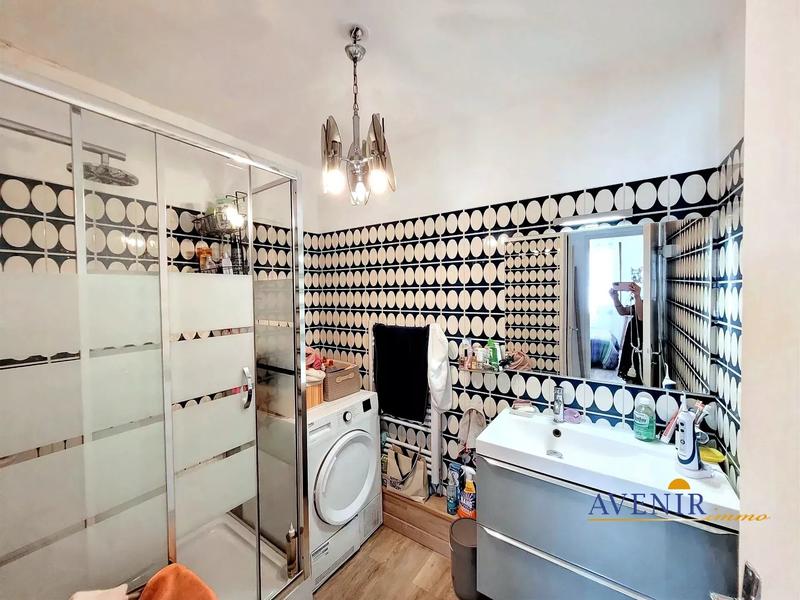 Appartement - 75 m² - 4 pièces