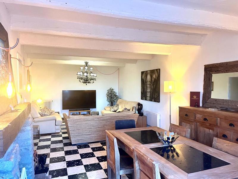 Maison - 160 m² - 5 pièces