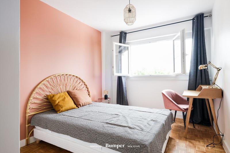 Appartement - 97 m² - 5 pièces