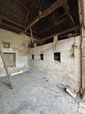 Corps de ferme - 100 m² - 3 pièces