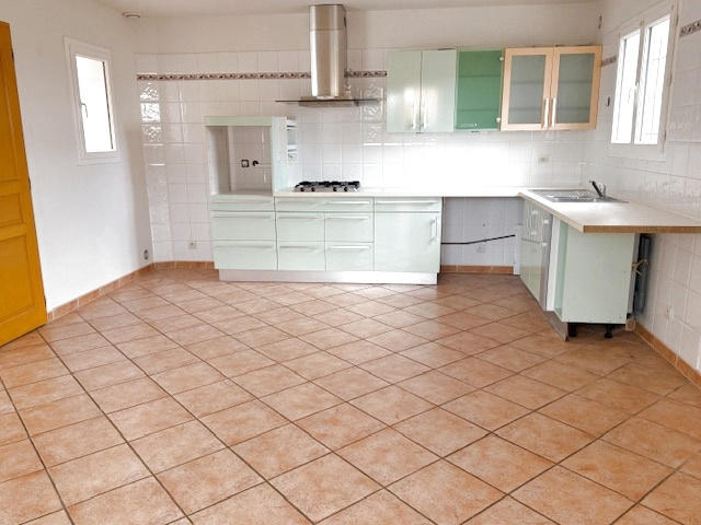 Maison - 75 m² - 4 pièces