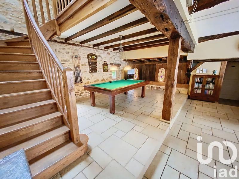 Maison - 263 m² - 10 pièces