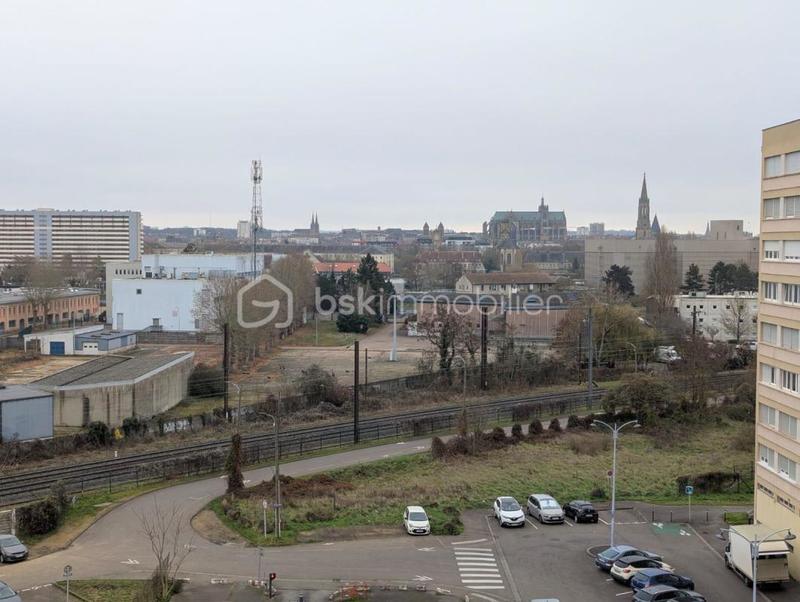 Appartement - 105 m² - 5 pièces