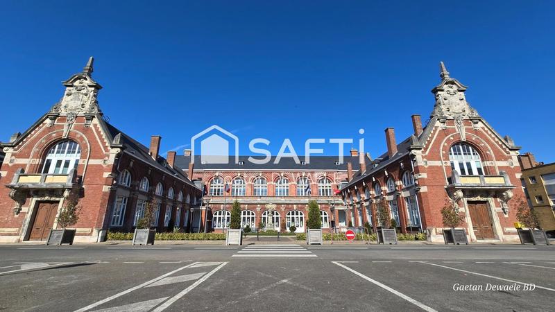 Appartement - 100 m² - 5 pièces