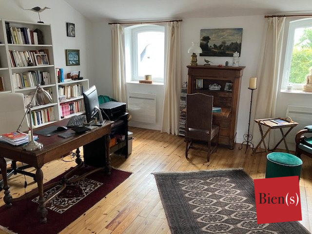 Maison ancienne - 237 m² - 8 pièces