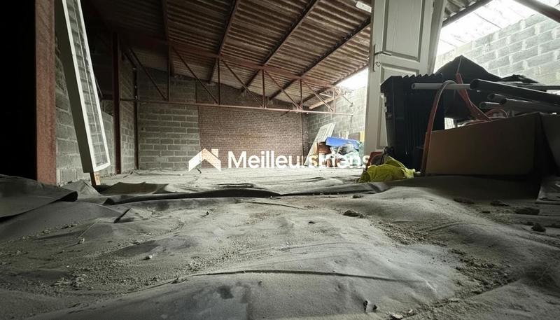 Entrepôt - 450 m² - 1 pièce