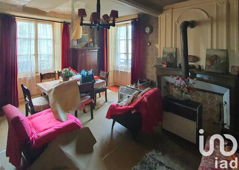 Maison - 253 m² - 9 pièces