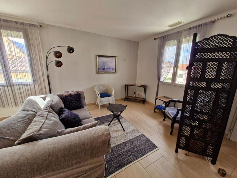 Villa - 144 m² - 6 pièces