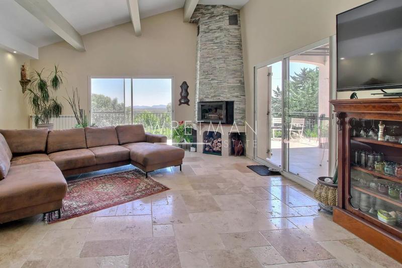 Villa - 146 m² - 5 pièces