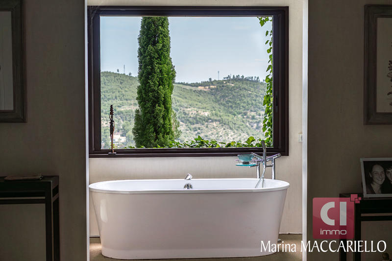 Maison - 133 m² - 5 pièces