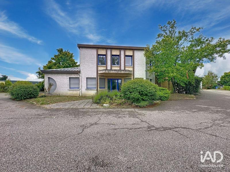 Local commercial - 1 995 m²