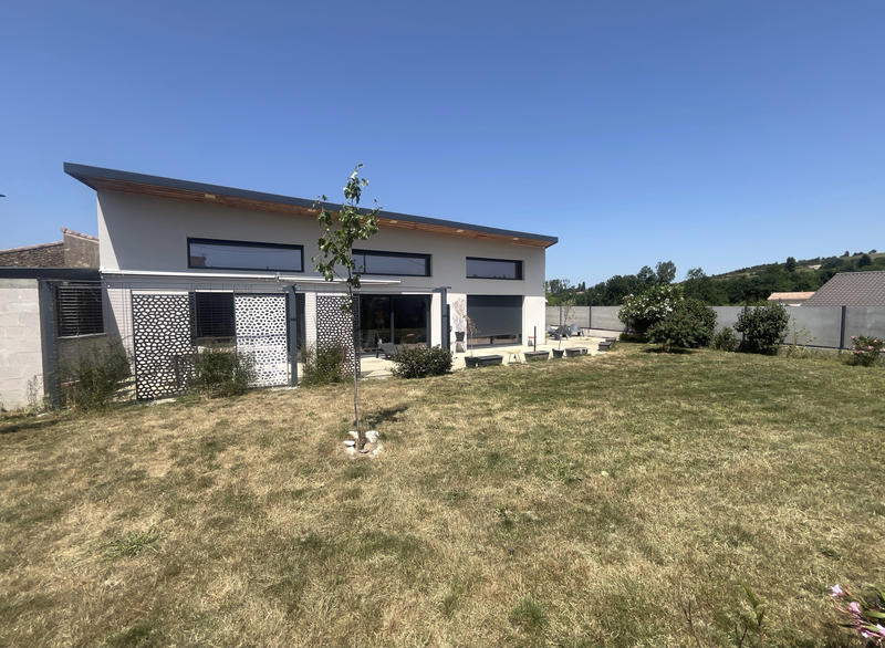 Maison - 179 m² - 6 pièces