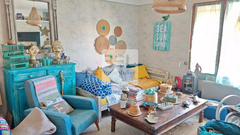 Maison de village - 90 m² - 4 pièces