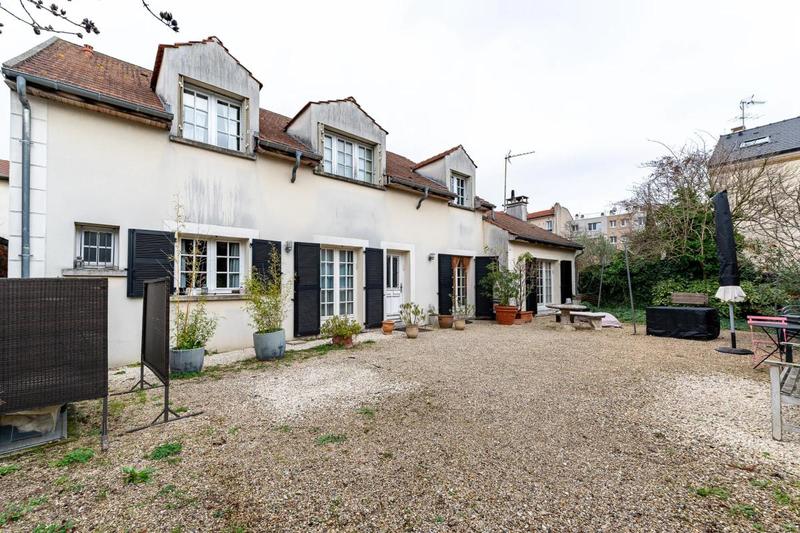 Maison - 103 m² - 5 pièces