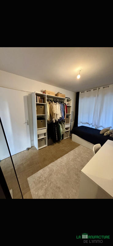 Appartement - 98 m² - 5 pièces