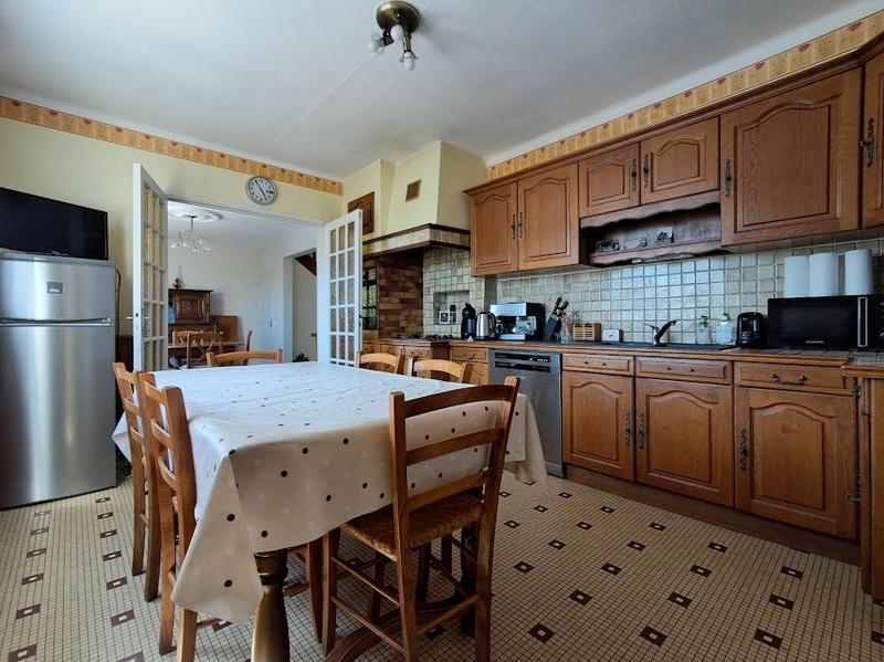 Maison traditionnelle - 126 m² - 6 pièces