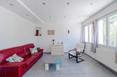 Appartement - 97 m² - 4 pièces