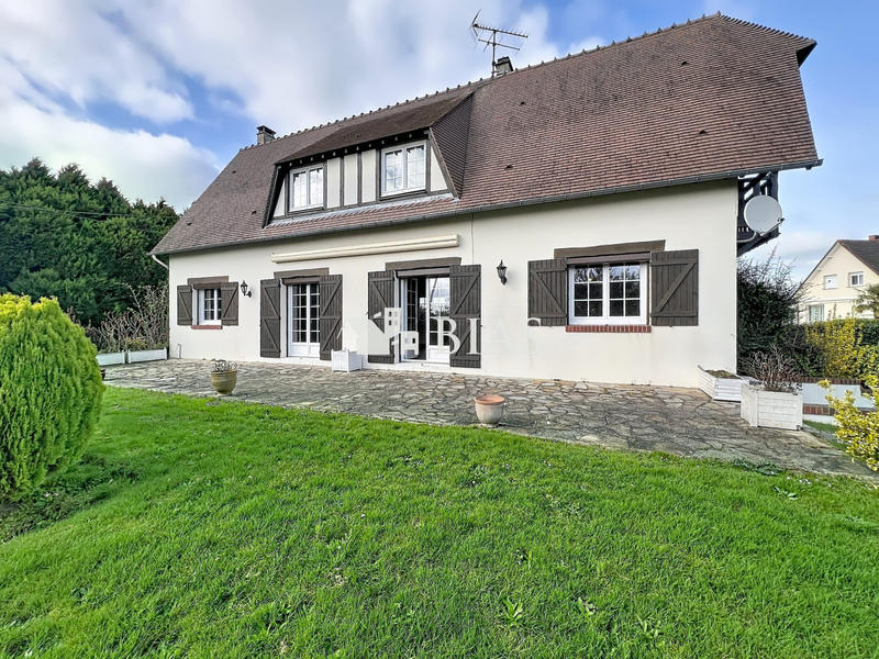 Maison - 136 m² - 5 pièces