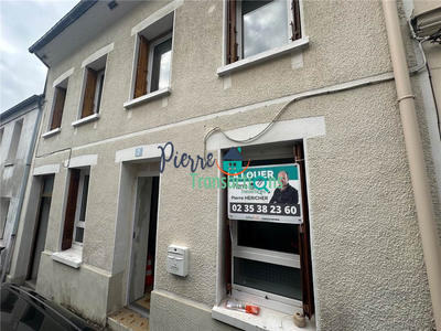 Maison - 61 m² - 4 pièces