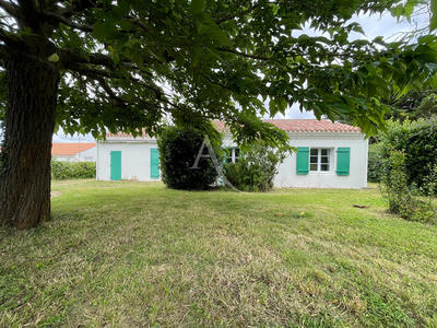 Maison - 99 m² - 5 pièces