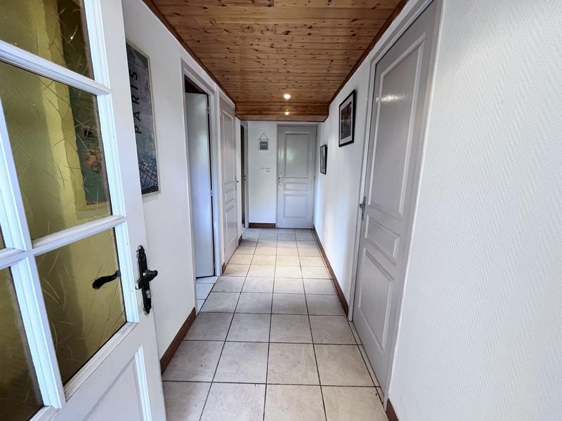 Maison traditionnelle - 112 m² - 6 pièces